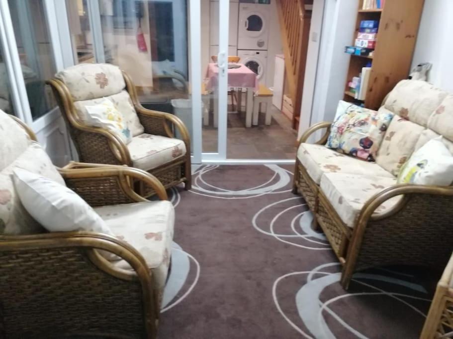 Welsh Miners Cottage Four Bedroom House Treherbert Zewnętrze zdjęcie