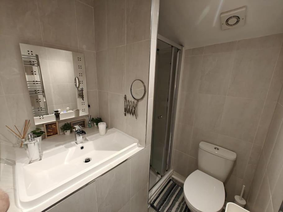 Welsh Miners Cottage Four Bedroom House Treherbert Zewnętrze zdjęcie